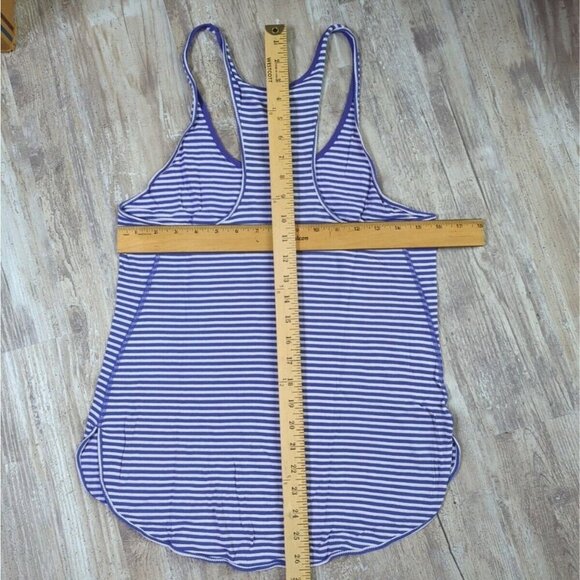 Lululemon Tank What The Sport Singlet Stripe Iris Flower Pretty Purple Size 6 - Picture 9 of 9
